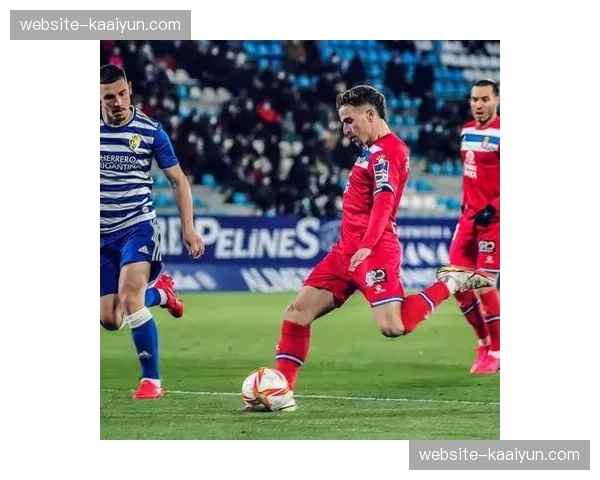 埃尔切后防核心比加斯红牌停赛,保级关键战防线告急